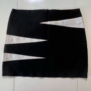Charlotte Russe Abstract Y2K Black & White Mini Skirt size M